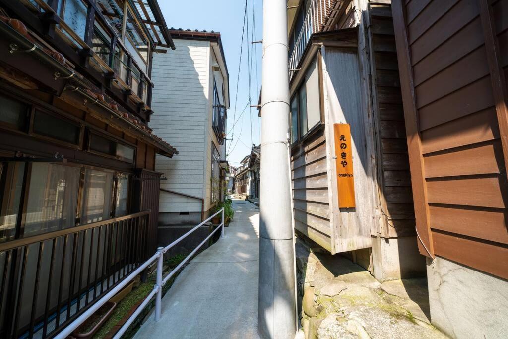 系鱼川市えのきや小泊 Enokiya Kodomari别墅 外观 照片